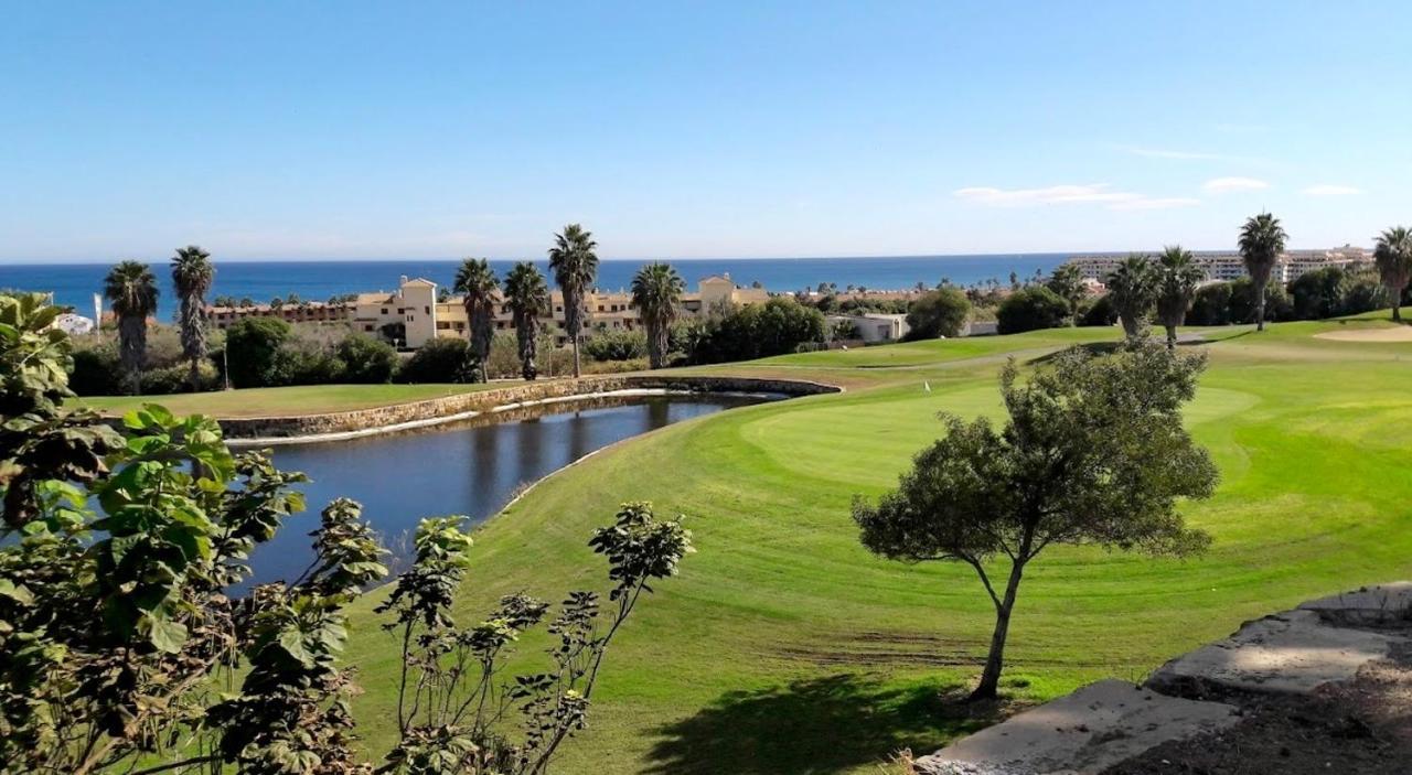 Casares Beach Golf Apartment With Private Garden Direct Pool Access Eksteriør billede
